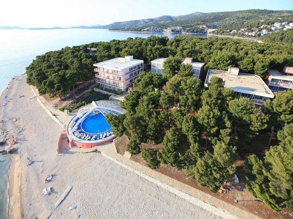 Hotels for families in Primošten in Croatia